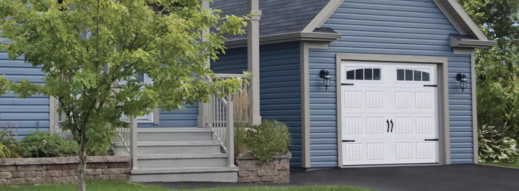 North Hatley SP, 8’ x 7’, Ice White, windows with Richmond Arch Inserts